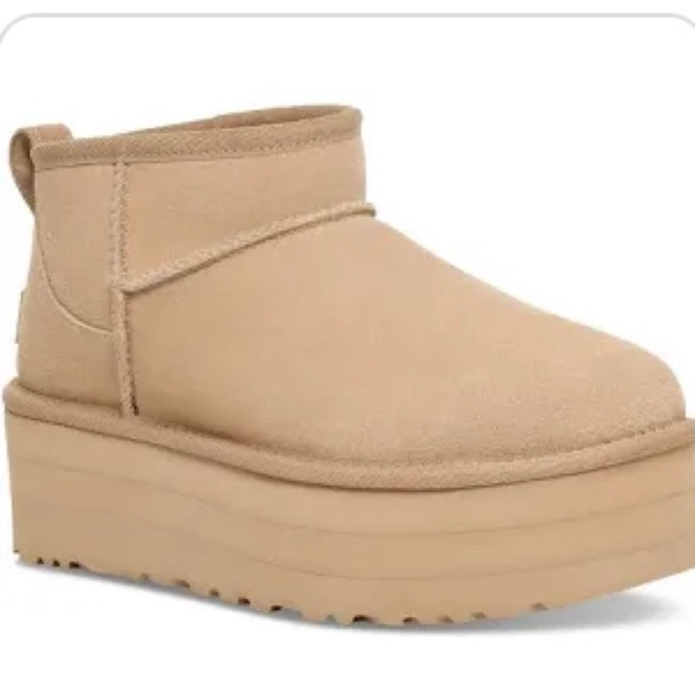 UGG Platform 6 Mustard Seed NIB